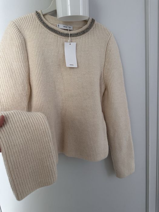 Юбка Zara, кофта Mango