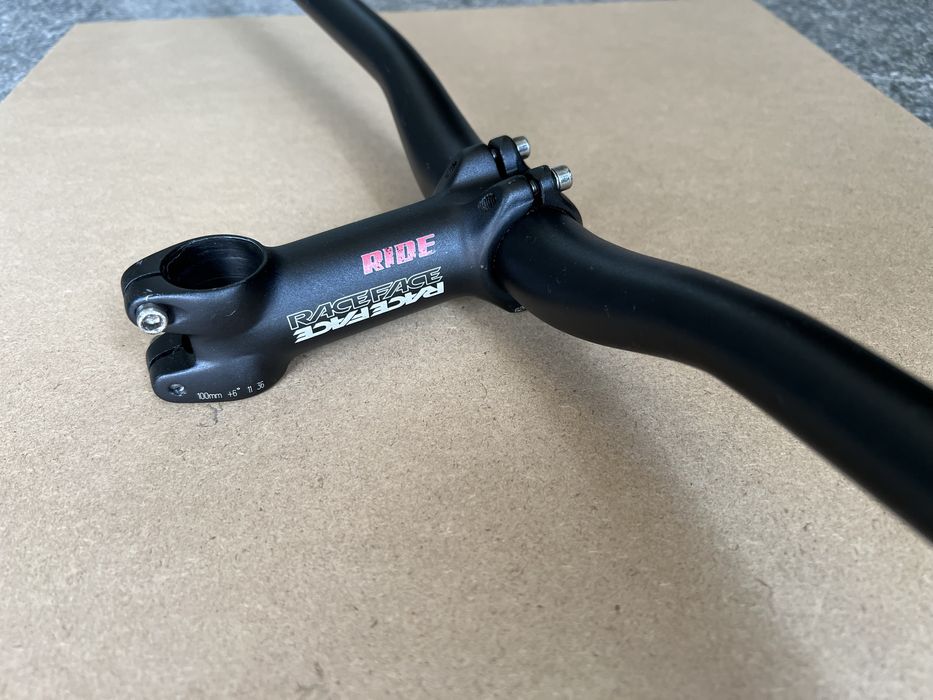 Кормило RaceFace, лапа RaceFace Ride