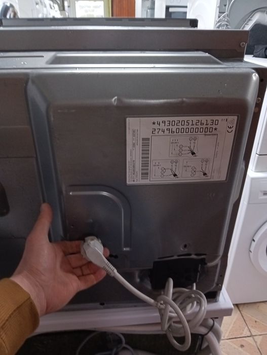 Иноксовапечка за вграждане Бош Bosch с две години гаранция