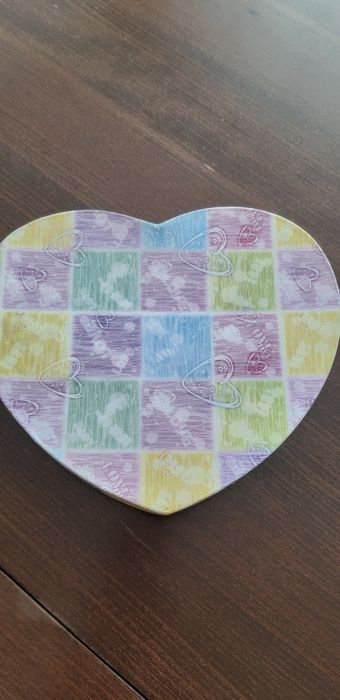 Комплекти чаши за кафе /сърца/, за вино, за безалкохолно