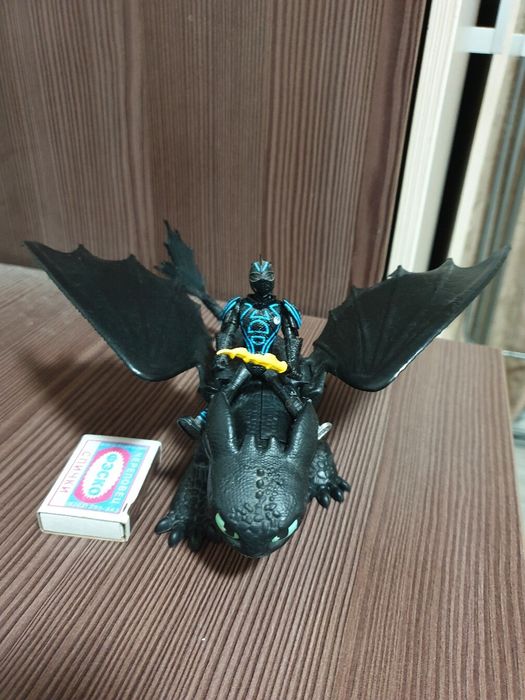 Фигурка Как приручить дракона игрушка оригигал