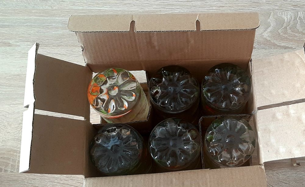 Сервиз от 6чаши и Сгъваем,мини сешоар