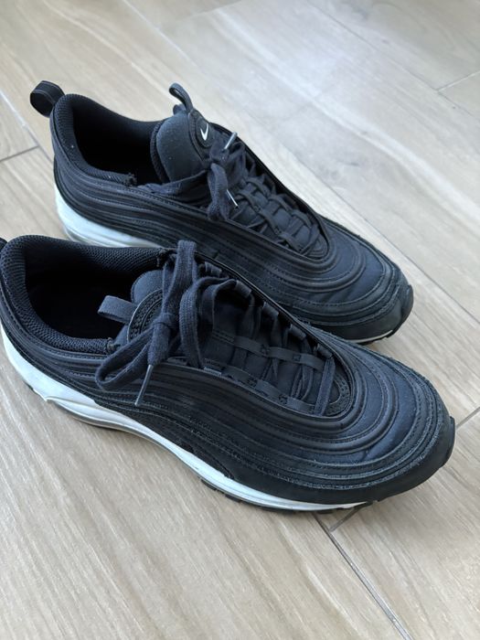 Маратонки Nike Air  цвят черен, малко обувани в почти ново състияние