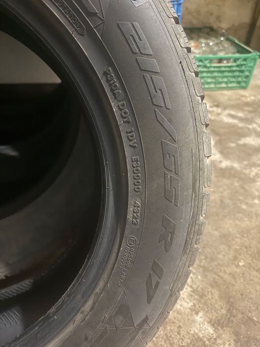 Зимни Гуми 215/65/17