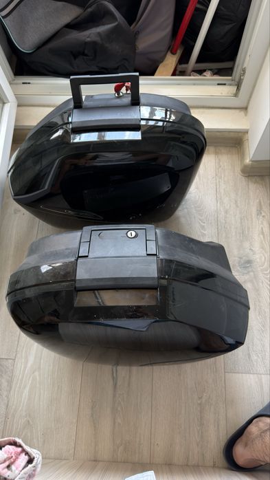 Side case vfr 800 / bagaje laterale honda vfr 800 vtec