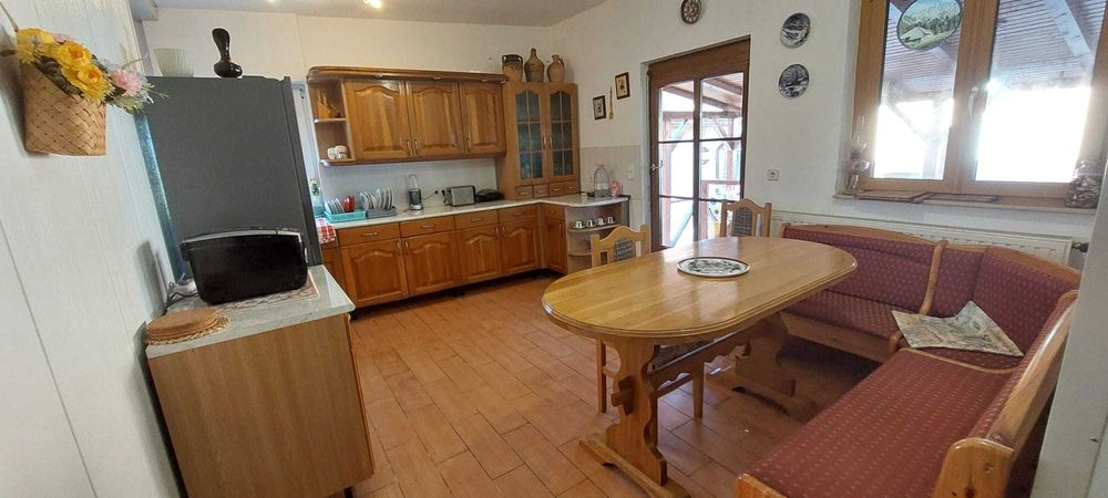 Casă de vanzare la țară