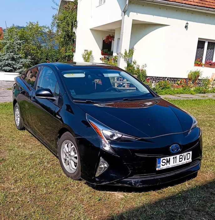 Toyota prius 4  1.8 Hybrid Dynamic Business