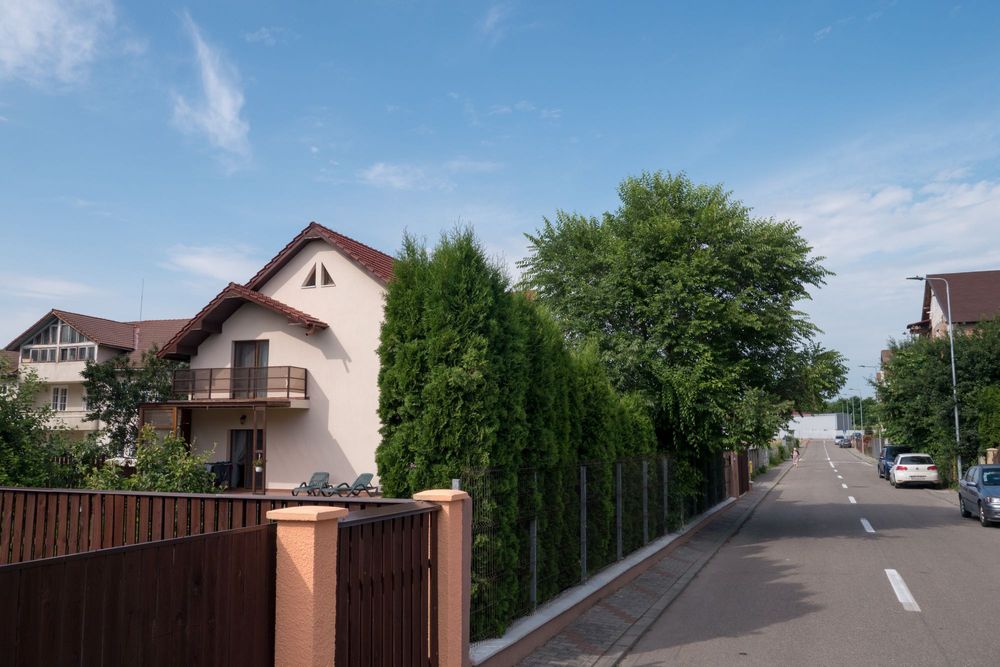 Casa cu teren de vânzare în Bistrița