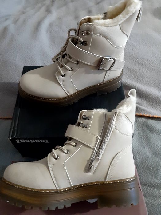 Дамски зимни боти