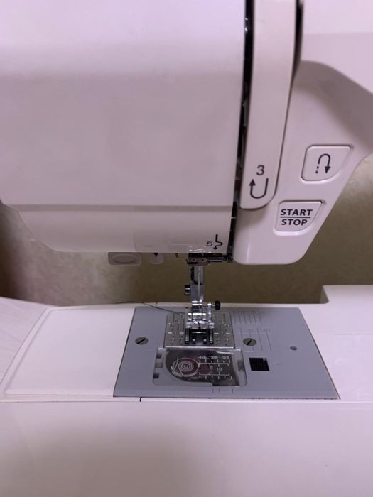 Швейная машинка Janome DC3900