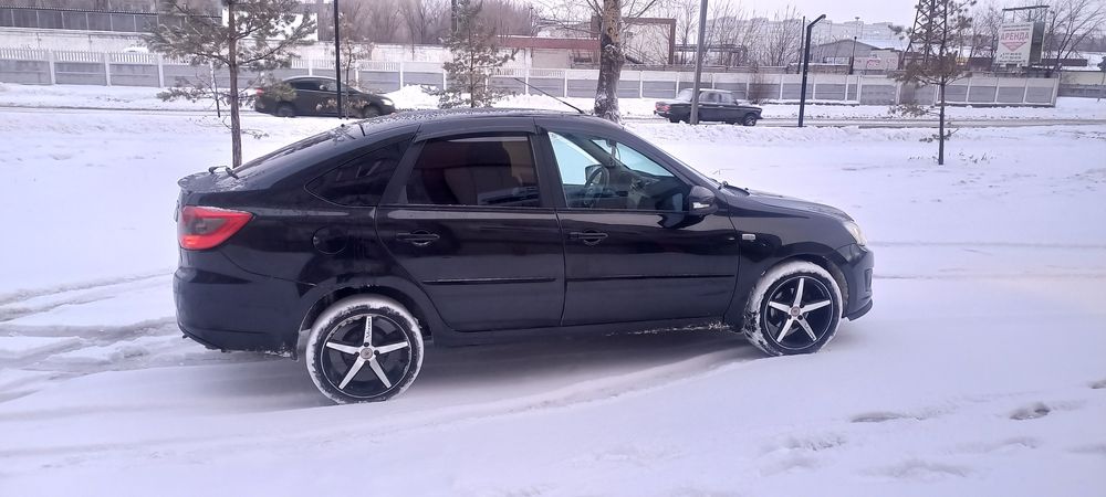 Продам Гранту лифбек 2191