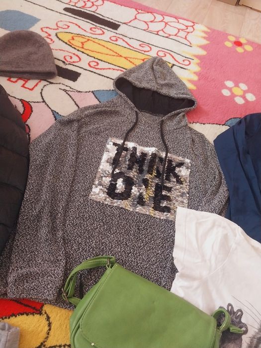 Вещи на 42-44 размер за всё