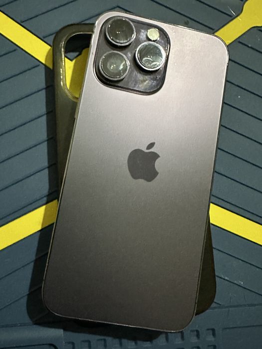 14 про Макс 256 гб