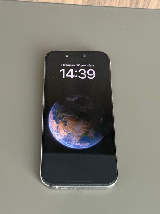 iPhone 15 pro 256 gb