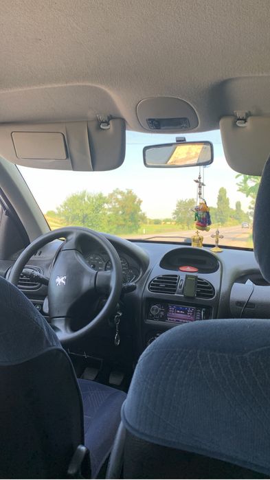 PEUGEOT 206 2002 — imagine 2