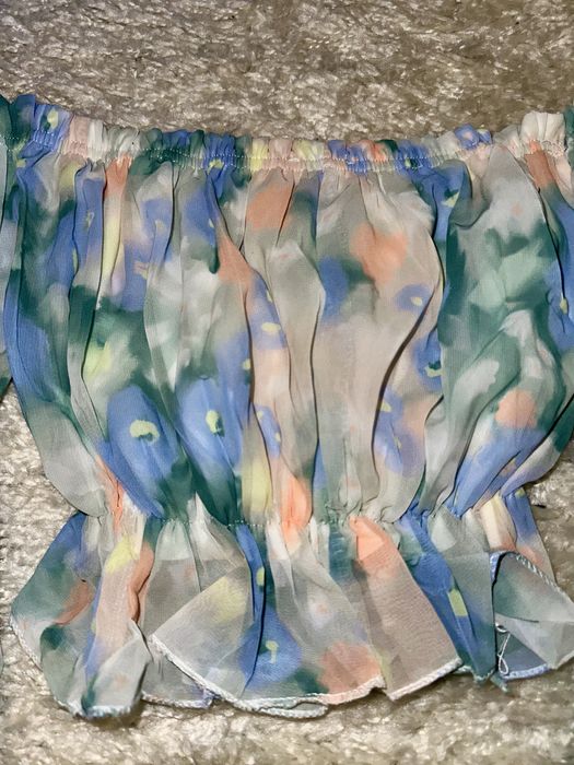 Ефектна блуза с паднали рамене