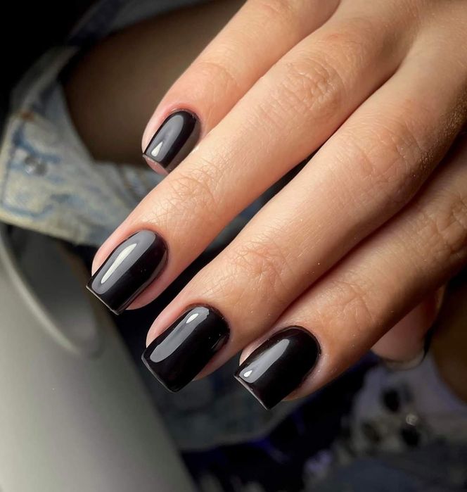 Manichiura și pedichiura, Semi și gel pe unghia naturală