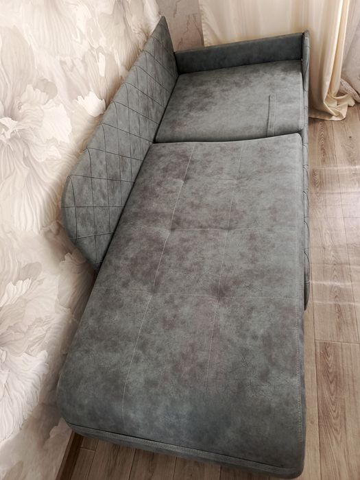 Продам подростковый диван