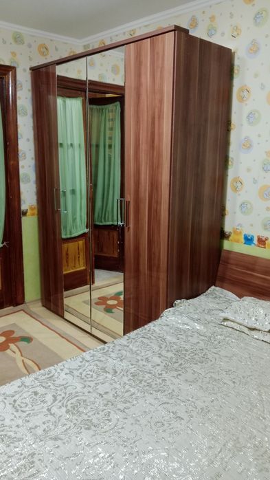 Сдаётся 2-ком. кв. В центре.