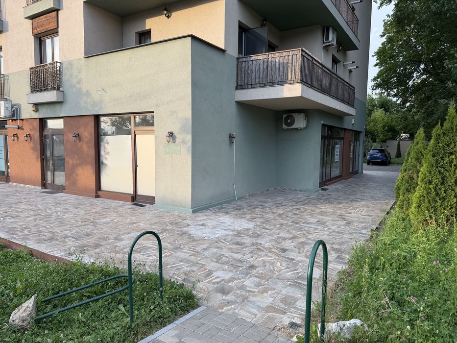 Spațiu comercial de închiriat