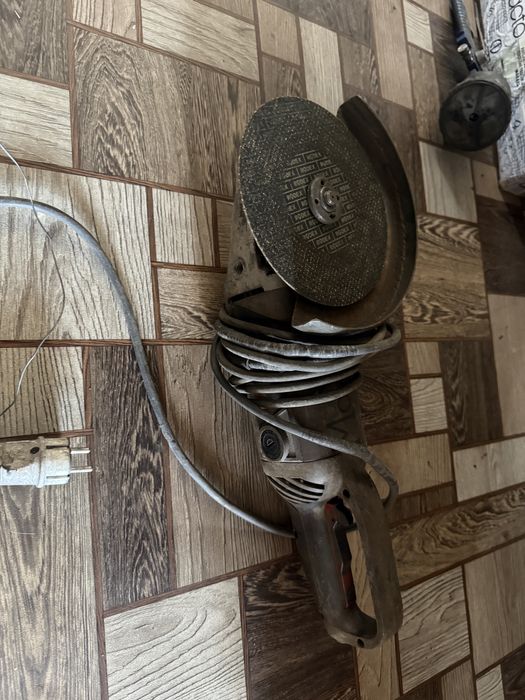 Болгарка Кроун 230мм