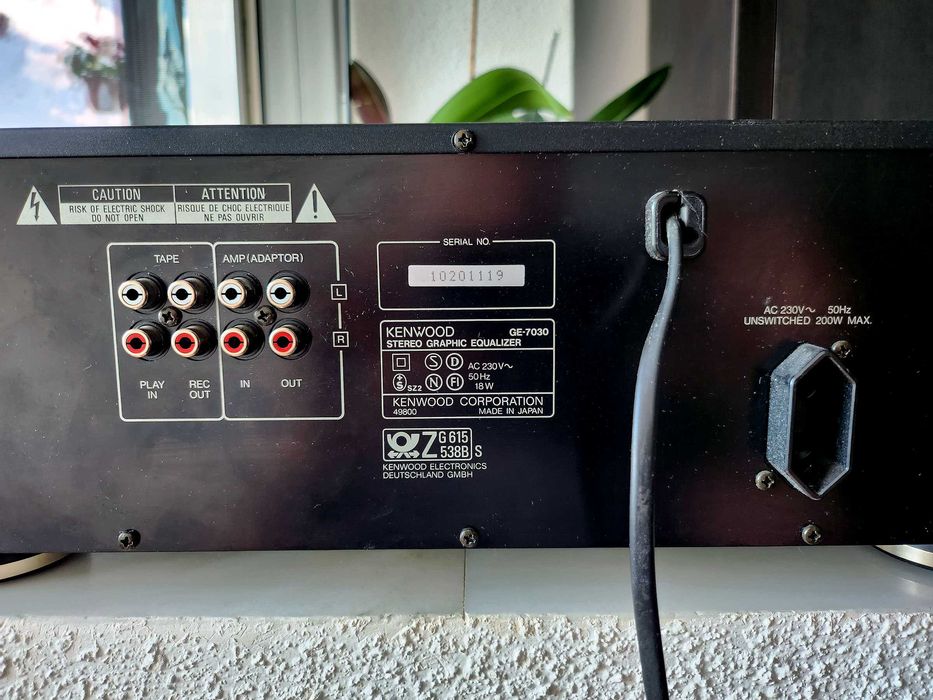 Egalizator & analizor sunet KENWOOD GE-7030