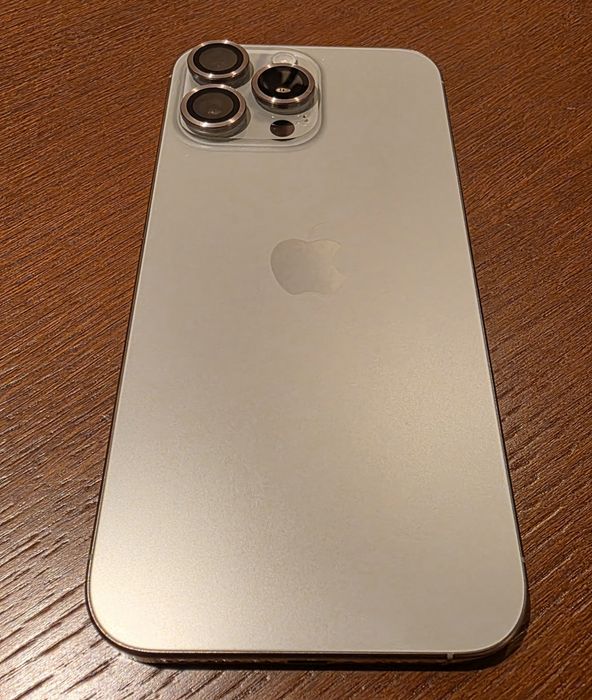 Продаю iPhone 16 PRO MAX (256gb)