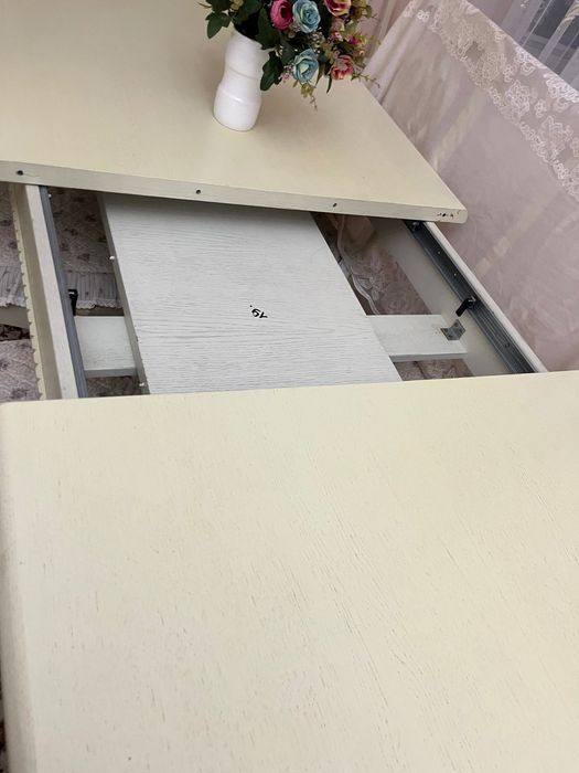 Стол обеденный. Пинскдрев. Из дерева