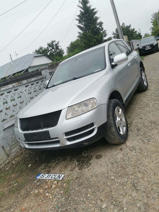 Vând Tuareg 2.5 manual disel 4x4 an 2004