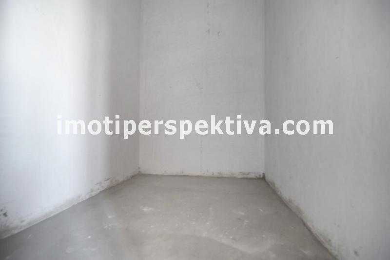 Продава се Къща в с. Белащица, Област Пловдив - 256 кв.м за 1165 €/кв.м - Снимка #11