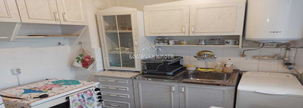 Дава се под наем Едностаен апартамент в Велико Търново, Център - 35 кв.м за 164.22 € - Снимка #1