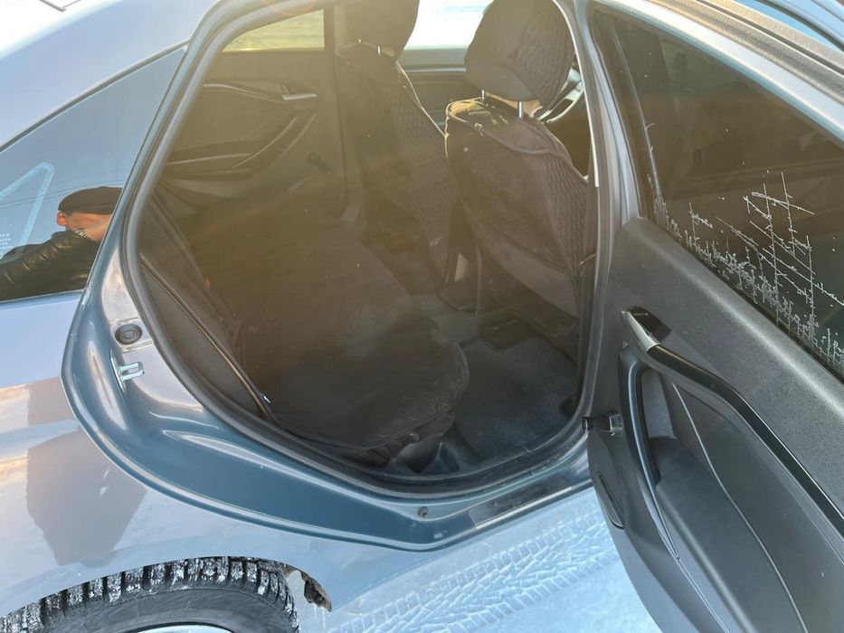 Продам ладу Весту