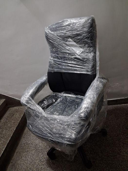 Нов Офис стол от Just -  TAMDRUP,  мемори пяна