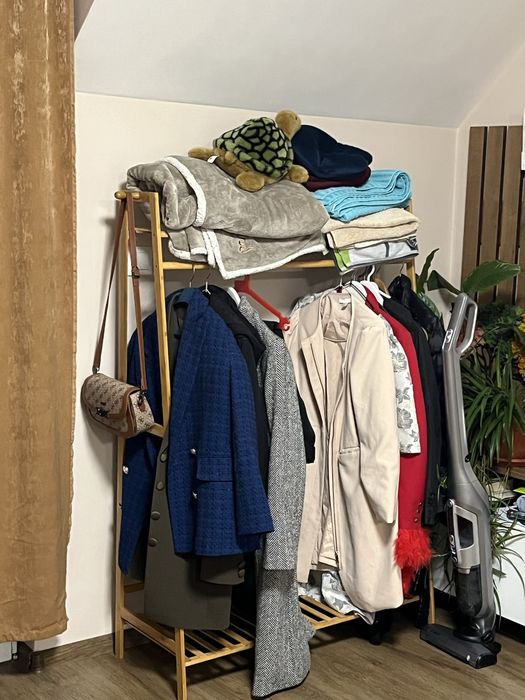 Преносим гардероб