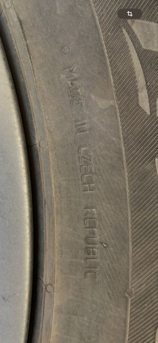 Продается комплект зимние шины + диски