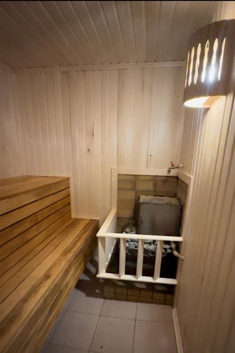 Постройка и обшивка бани!