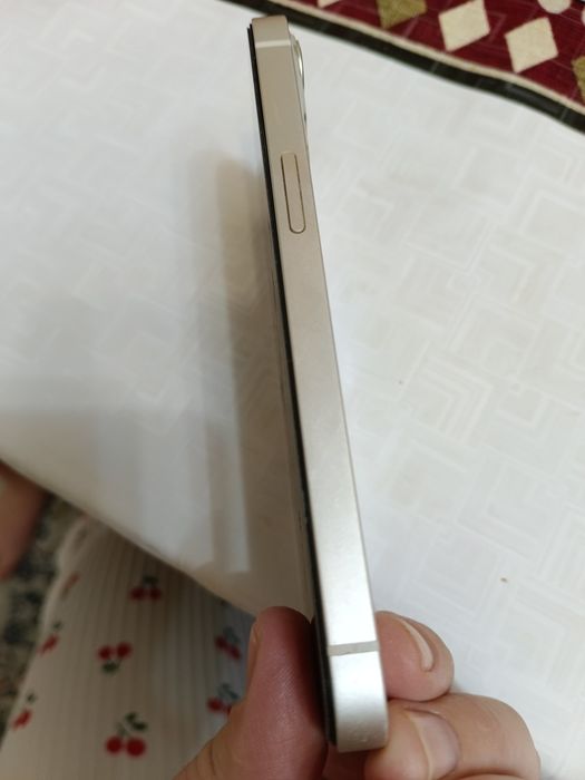 Айфон 13 телефон