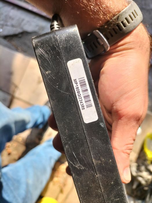 Зарядно устройство за електрически тротинетки