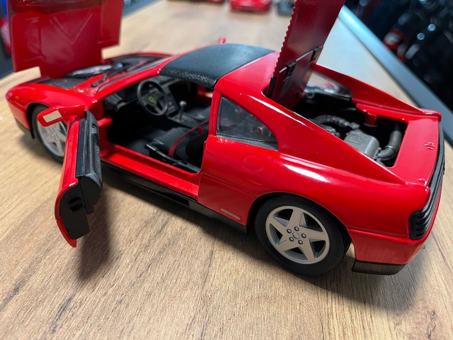 MAISTO метална колекционерска количка FERRARI 348 Testarosa,мащаб 1:18