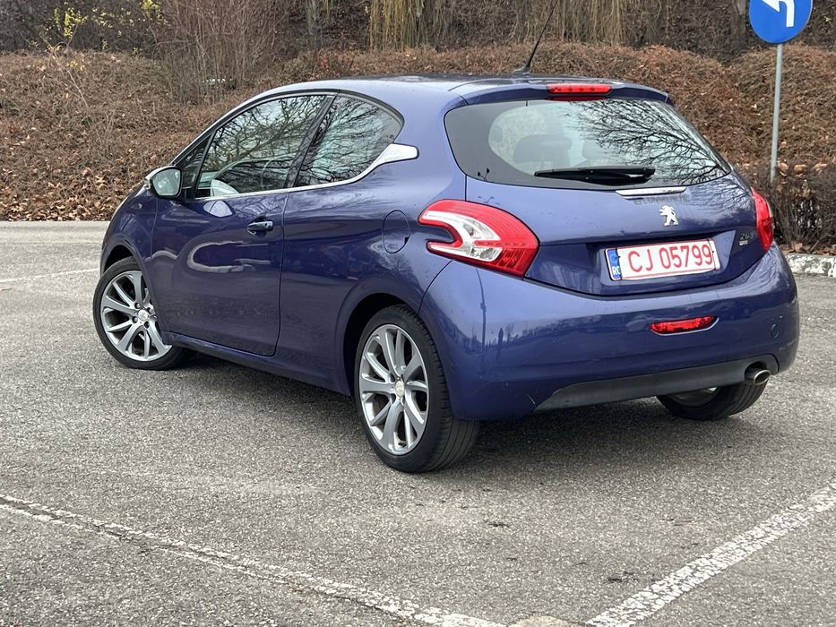 PEUGEOT 208 2012 — imagine 2