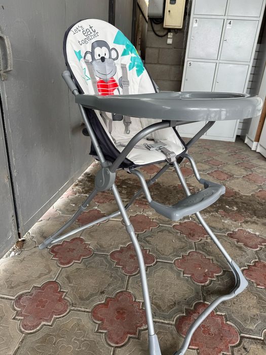 Стульчик для кормления