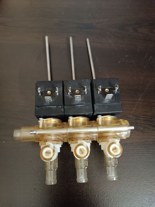 Зануси Спацио и Венеция на части