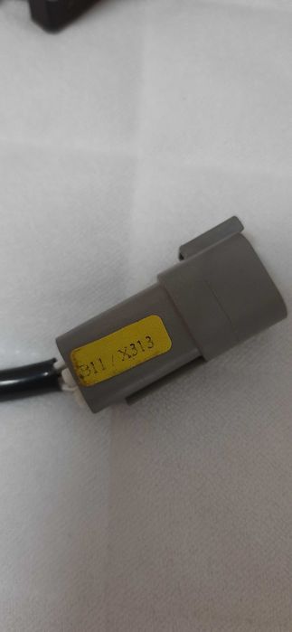 Едноосен джойстик ELOBAU J7H6CA0EA0AAAF01 за товарач и друга техника