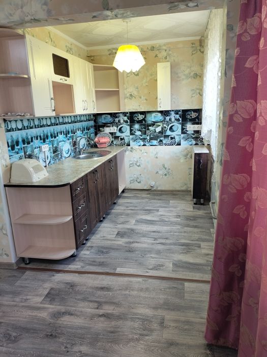 Продам 3-х комнатную квартиру в п. Новая Бухтарма