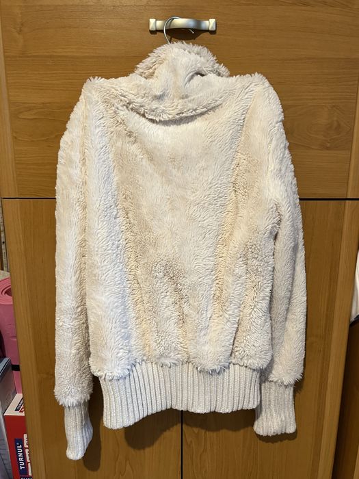 Hanorac Pufos Marimea 36