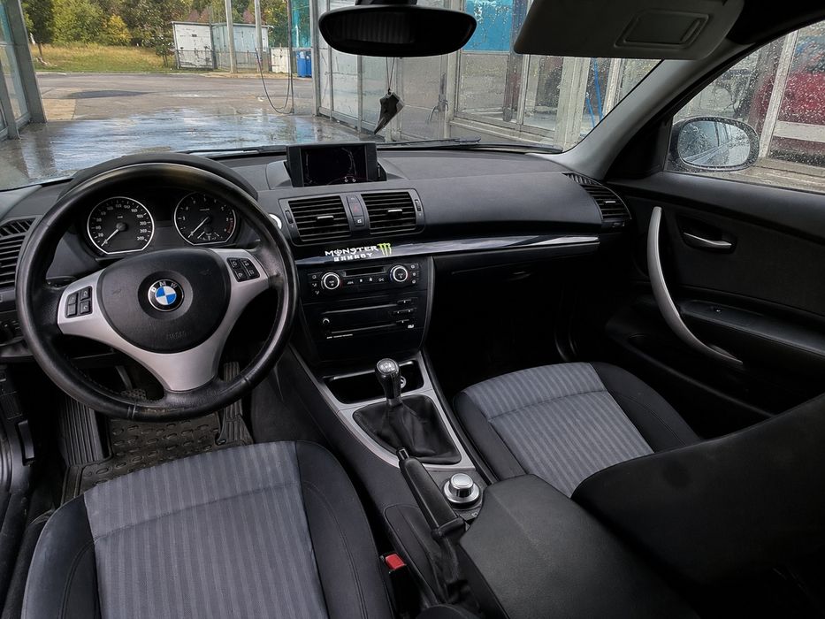 BMW seria 1 diesel .  Jante R17, pneuri 225/45/17