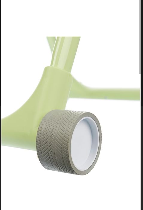 Стульчик для кормления много функций