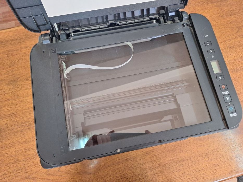 Принтер Canon Pixma  3 в 1 цветной