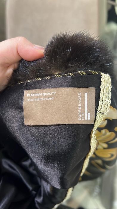 Продам норковую шубу