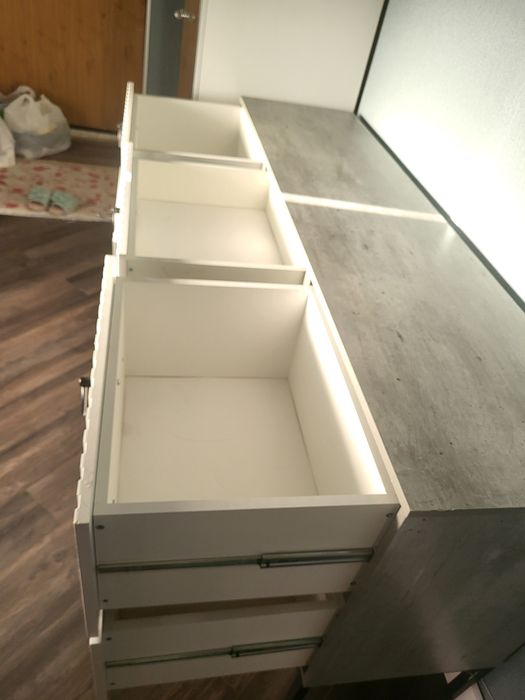 Продам комод для спальни